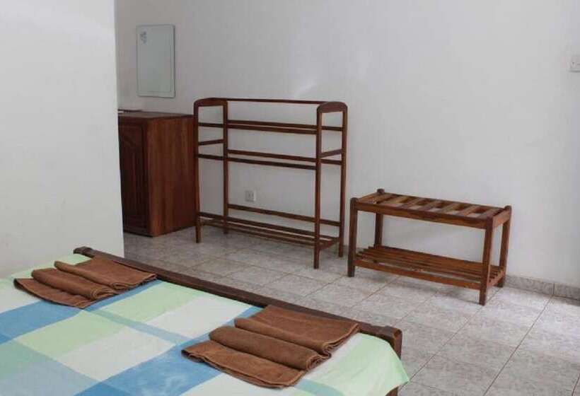 Hotelli New Sigiri Terrace