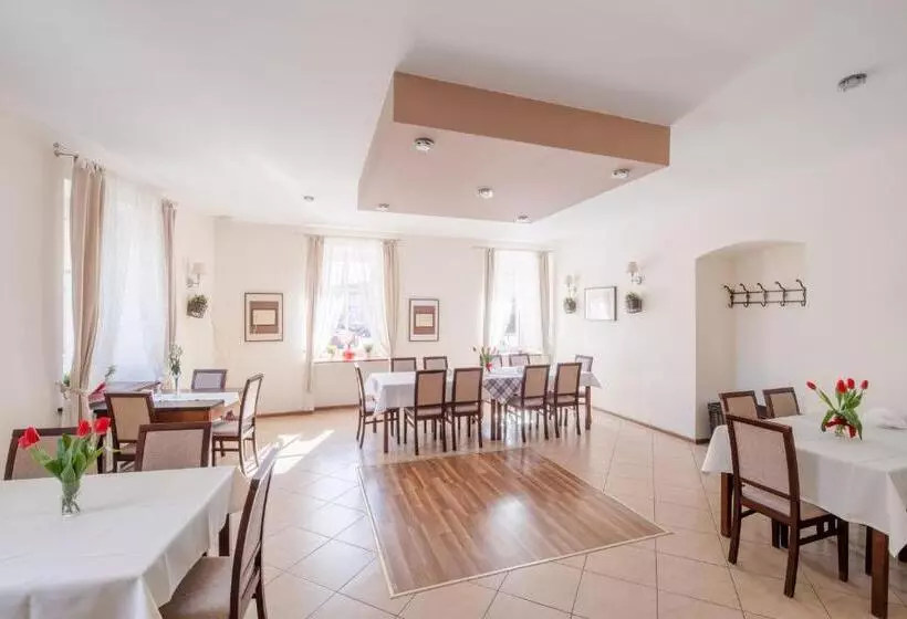 Hotelli Pod Jeleniem