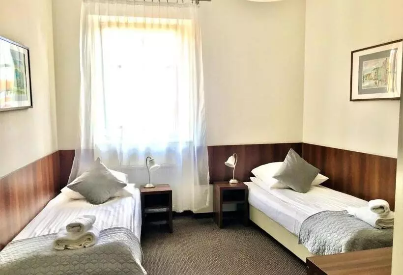 Hotelli Pod Jeleniem