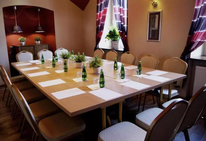 Hotelli Pod Jeleniem