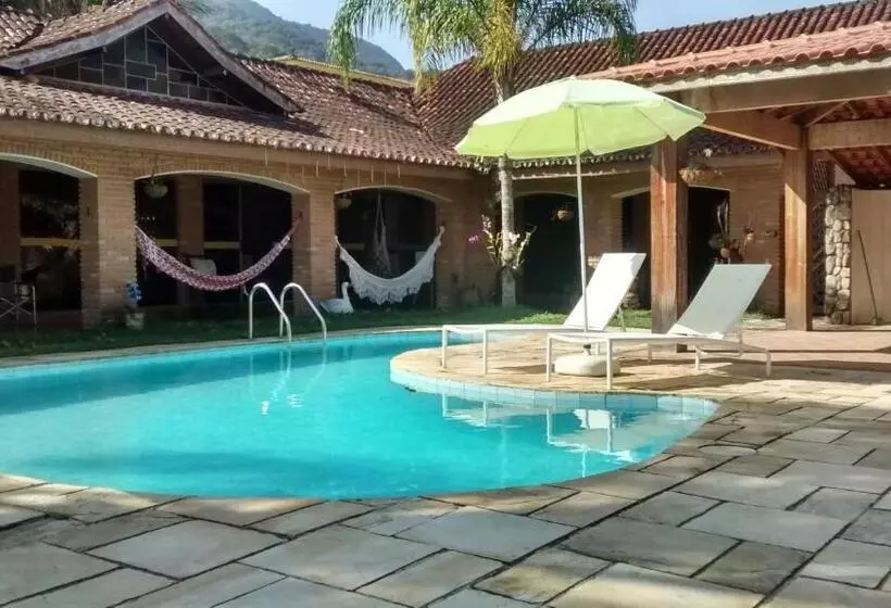 هتل Pousada Na Praia Ubatuba
