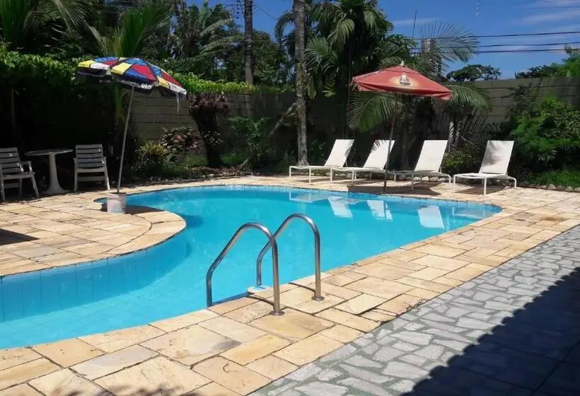 هتل Pousada Na Praia Ubatuba