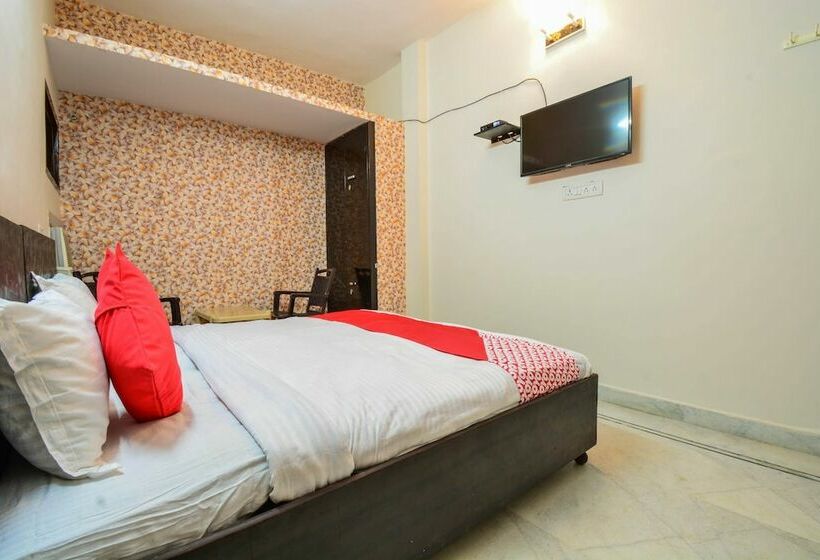Hotel Sapphire Palace By Oyo Rooms