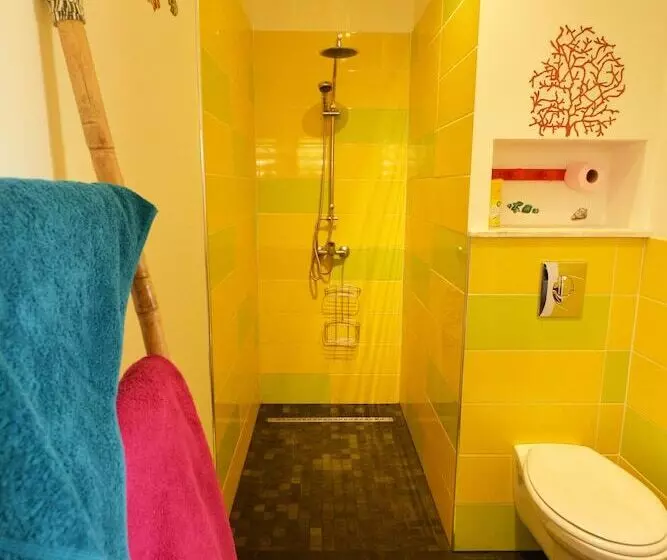 پانسیون Poz Lagon