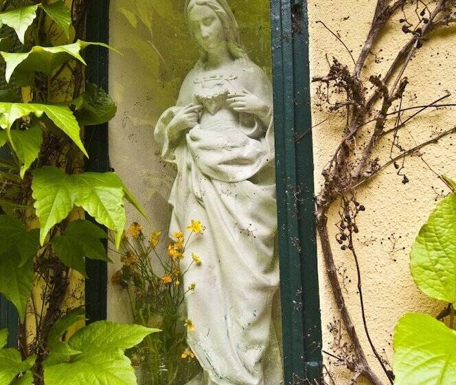 Villa Marie Self Catering