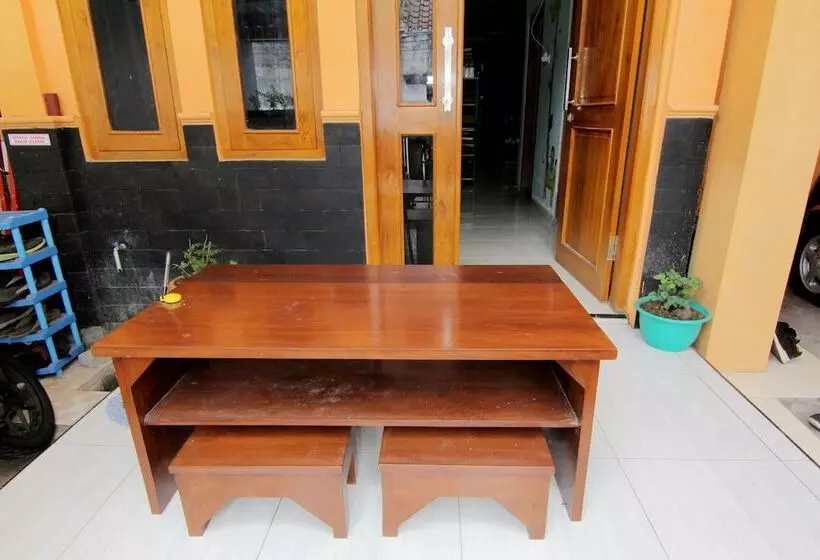 Retkeilymaja Griya Ardafa