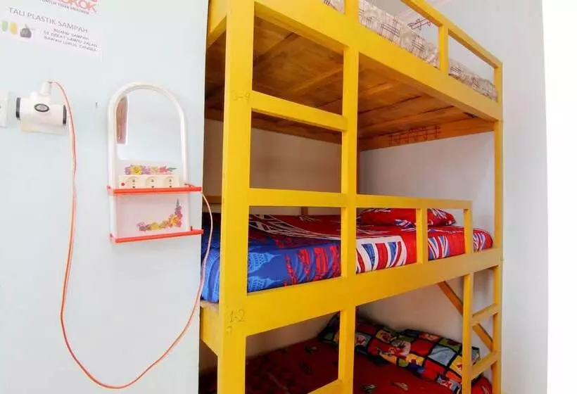 Retkeilymaja Griya Ardafa