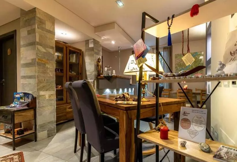 ベッドアンドブレックファースト Oasi Degli Dei