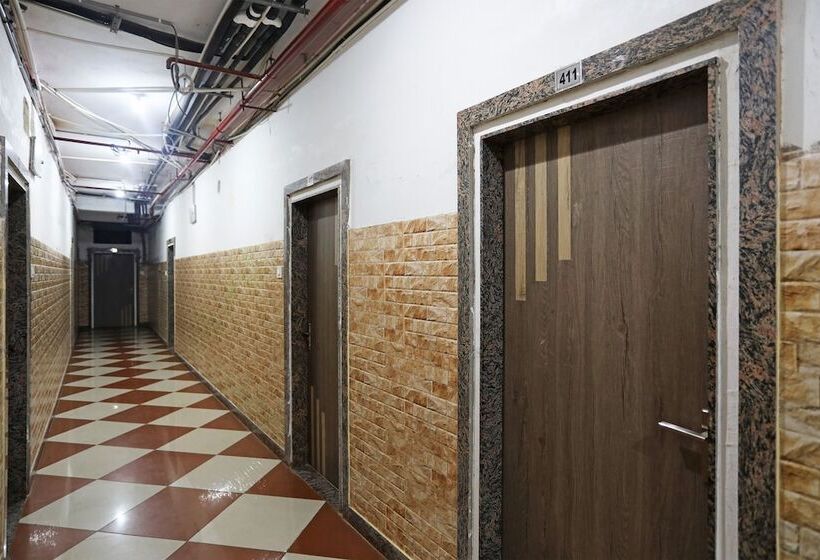 Fabhotel New Central