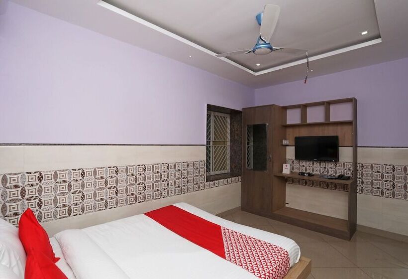 Fabhotel New Central