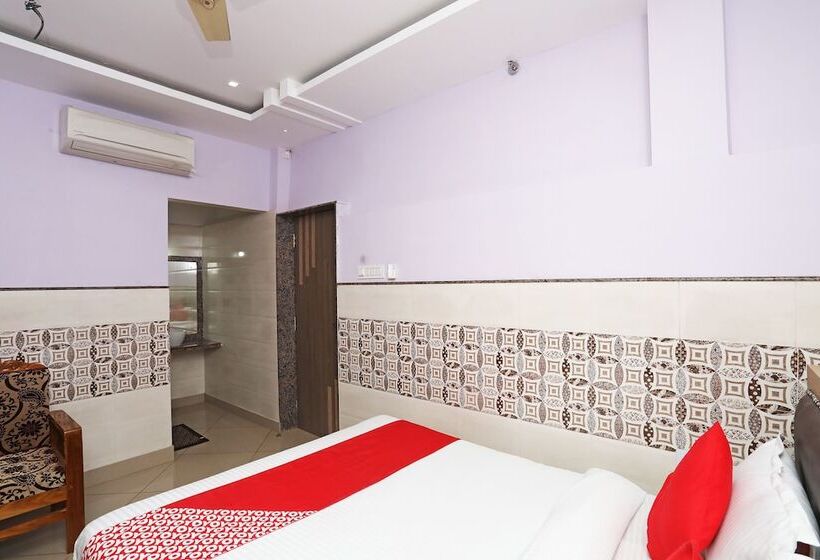 Fabhotel New Central