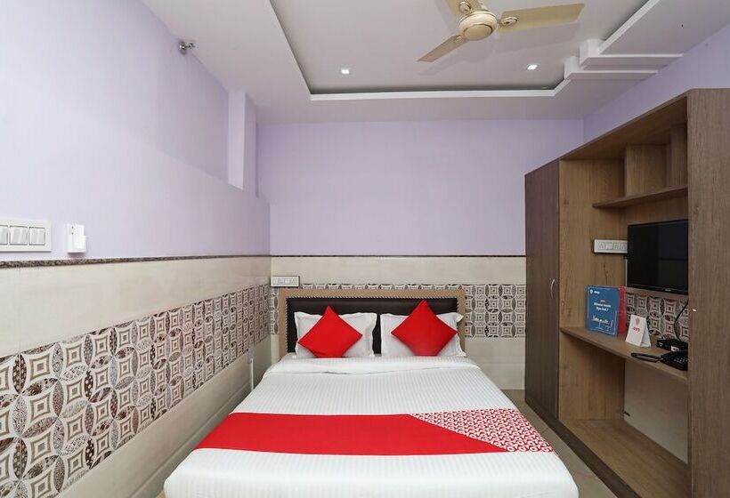 Fabhotel New Central