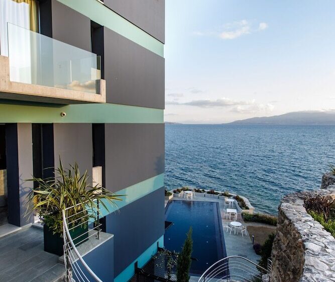 هتل Buzë Boutique