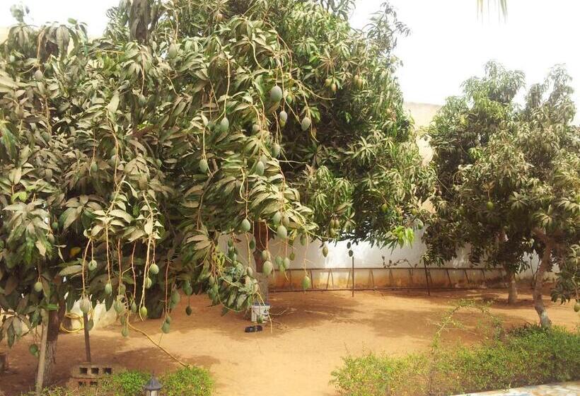 هتل Residence Saint James