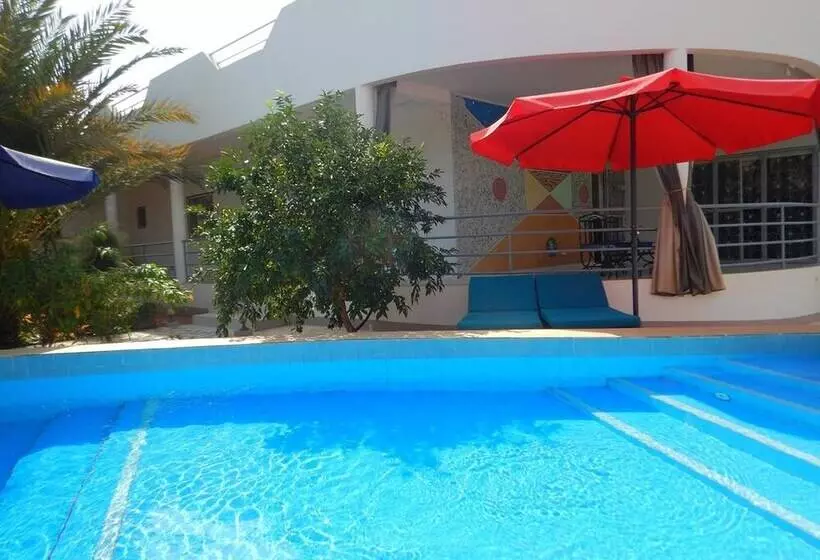 هتل Residence Saint James