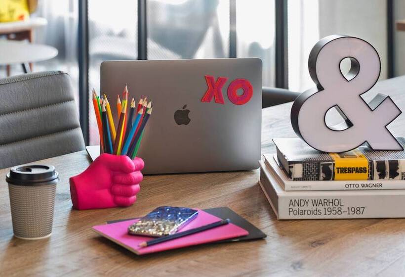 فندق Moxy Frankfurt Airport Kelsterbach