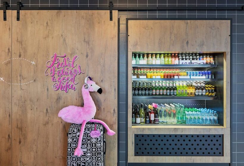 فندق Moxy Frankfurt Airport Kelsterbach