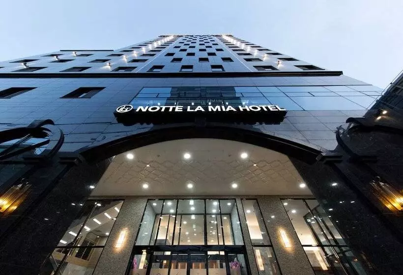 هتل Notte La Mia