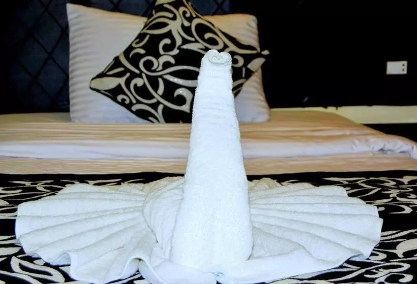 Panorama Ramsis Hotel & Cafe