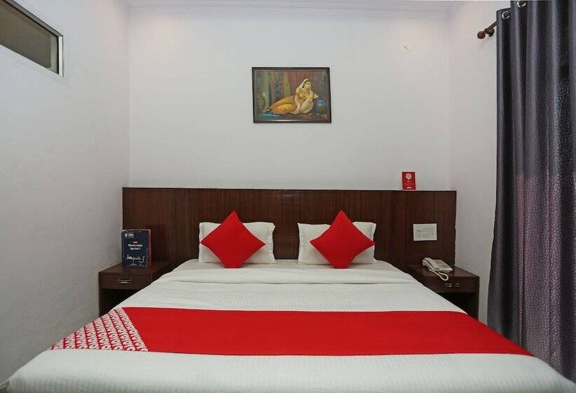 酒店 Pramod Palace By Oyo Rooms