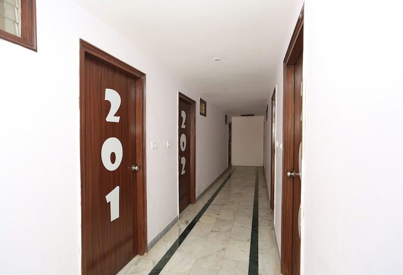 酒店 Pramod Palace By Oyo Rooms