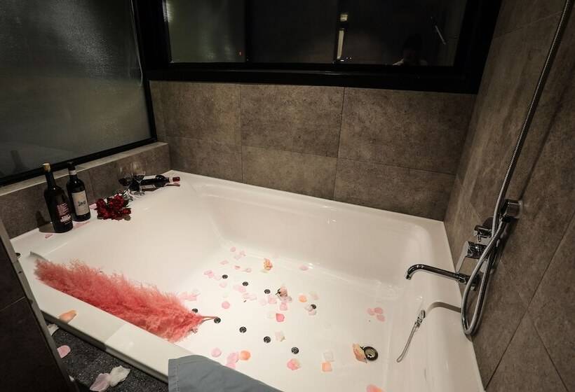 Mari Hotel Terminal Branch