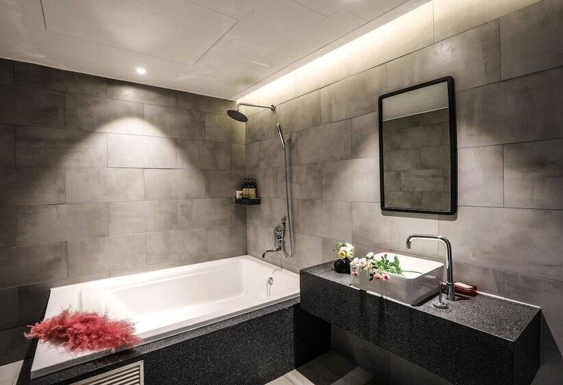 Mari Hotel Terminal Branch