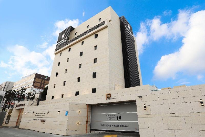 Mari Hotel Terminal Branch