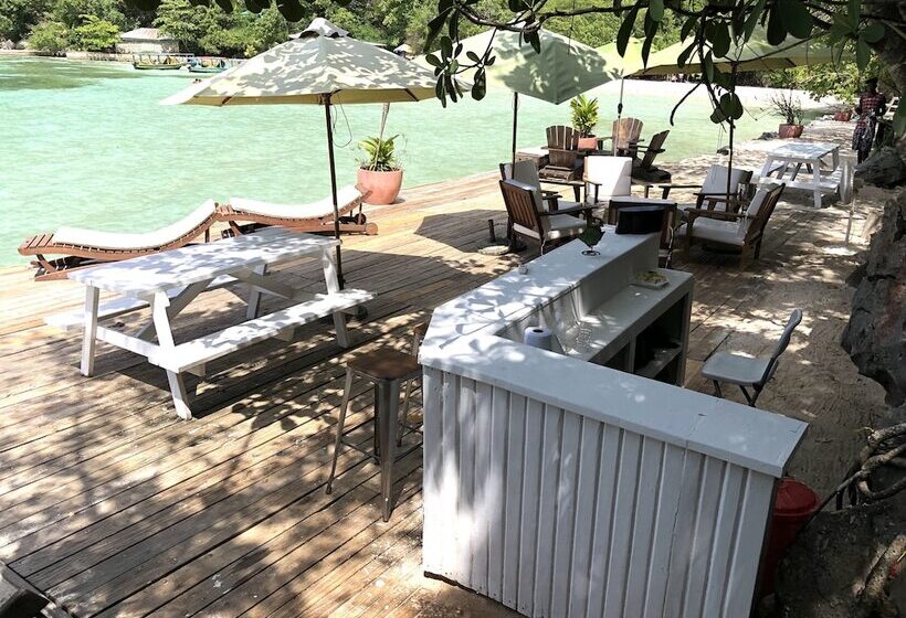 تختخواب و صبحانه Chez Max, Cadras Haiti