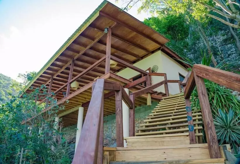 تختخواب و صبحانه Chez Max, Cadras Haiti