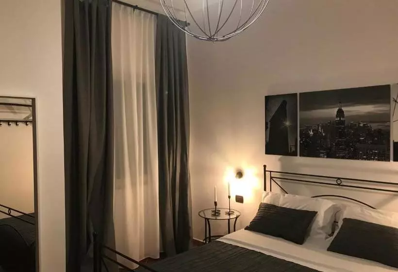 Holiday Rooms Portale Pirrera