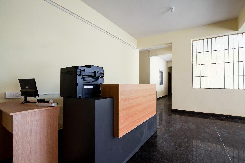 בית מלון כפרי Deepansh Plaza By Oyo Rooms