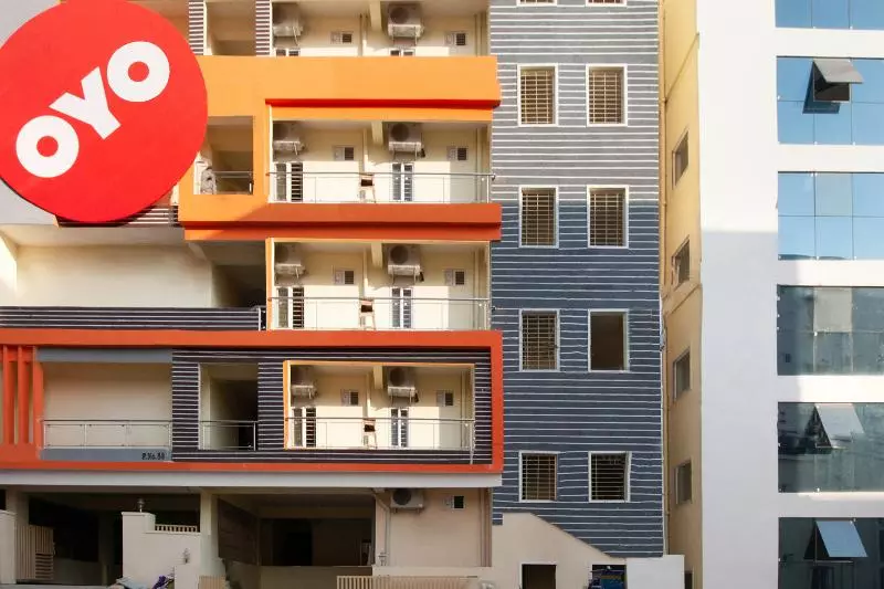 ホテル Deepansh Plaza By Oyo Rooms