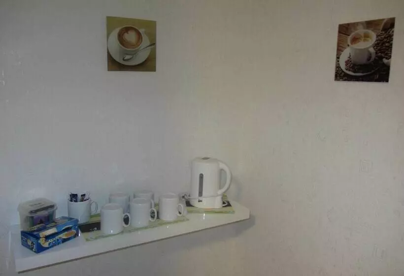 Hotelli Gasthaus Zum Lindenwirt