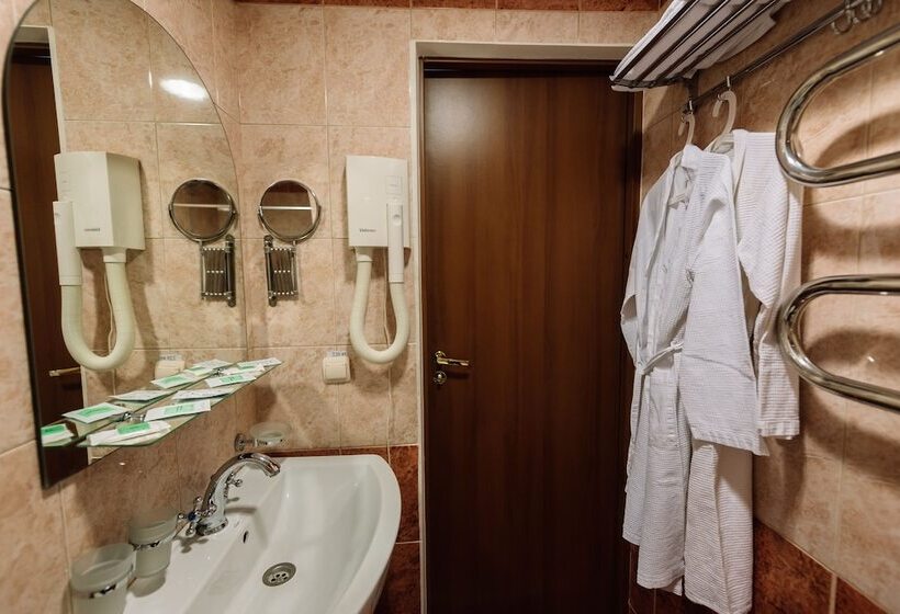 בית מלון כפרי Kristina A