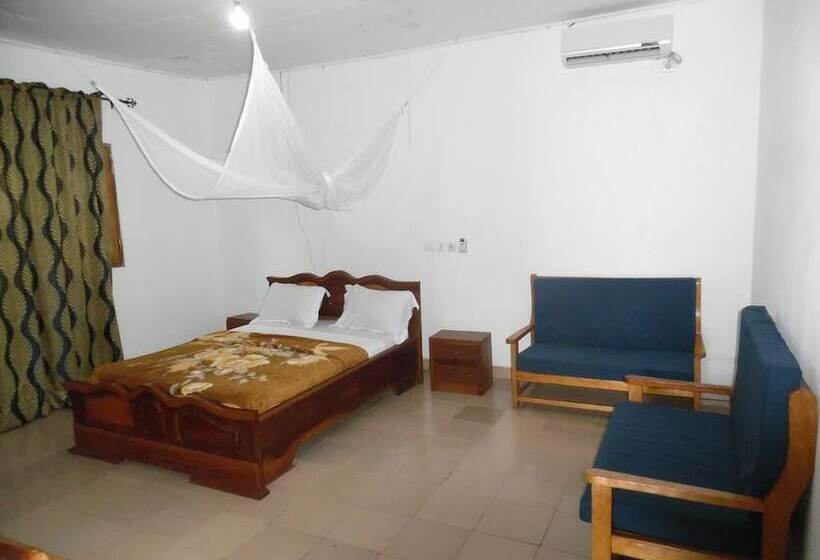 Отель Tsaben Beach