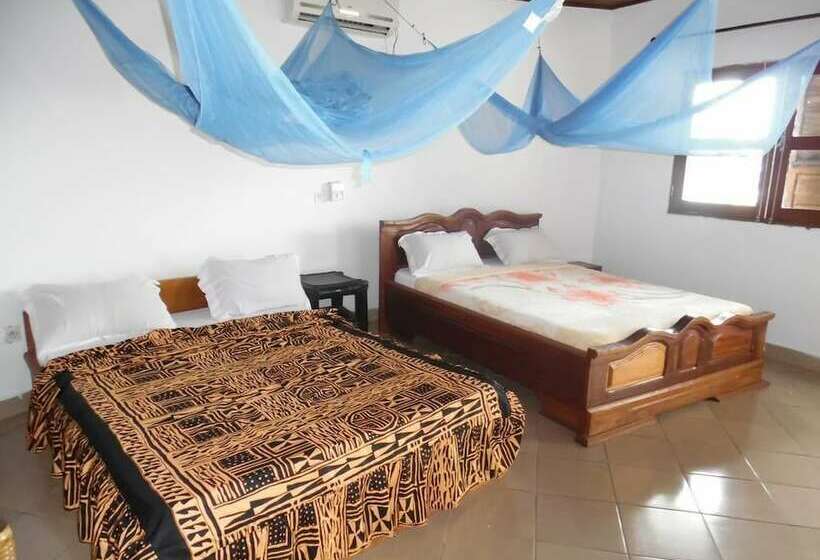 Отель Tsaben Beach