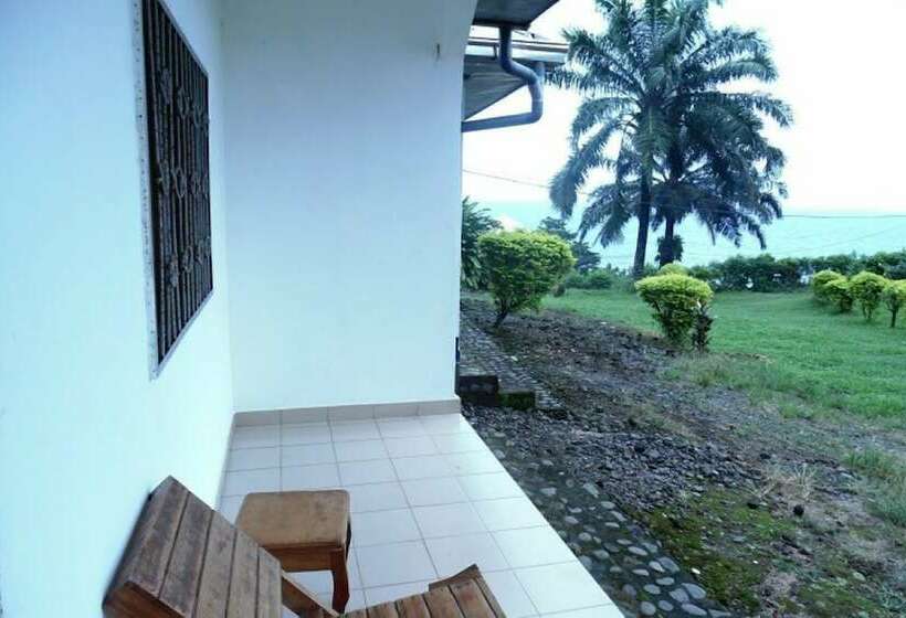 Отель Tsaben Beach