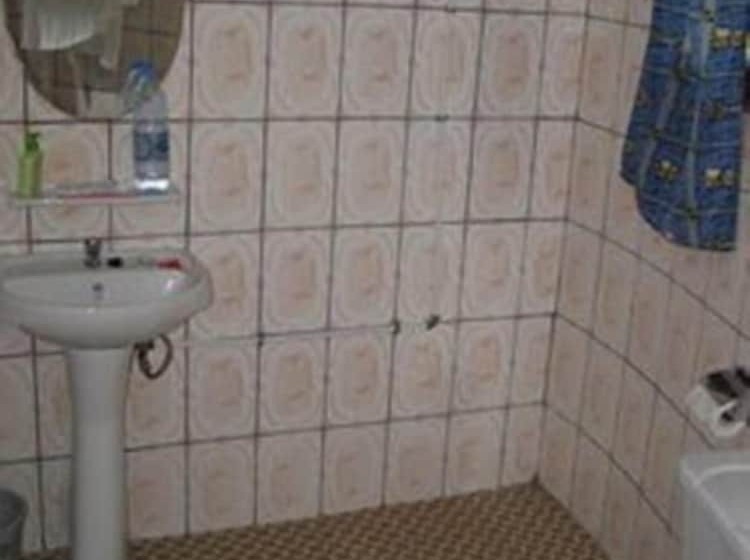 Отель Tsaben Beach