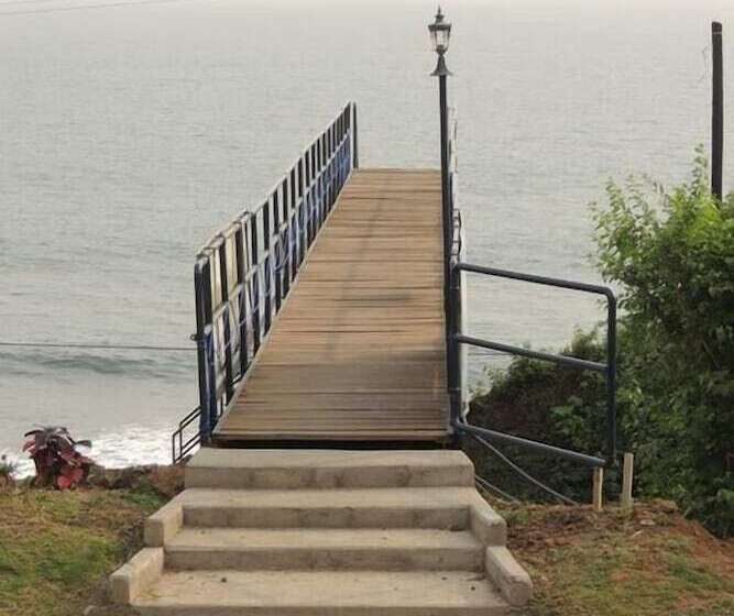 Отель Tsaben Beach