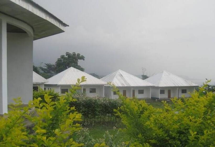 Отель Tsaben Beach