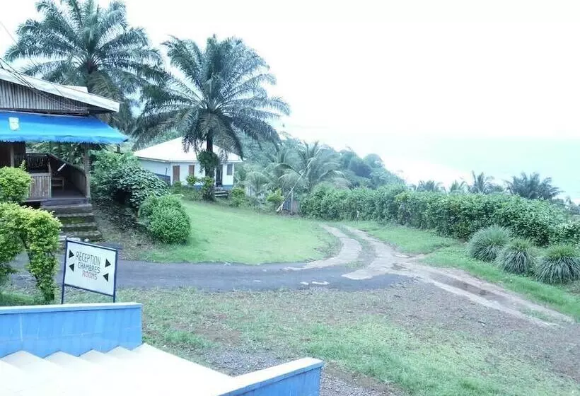 هتل Tsaben Beach