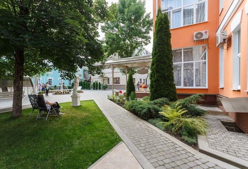 Kras Hotel Resort Spa