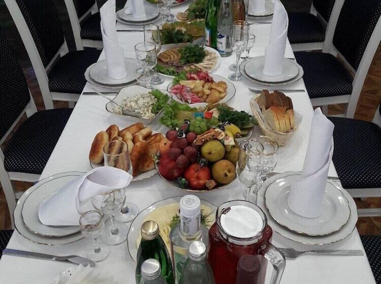 Kras Hotel Resort Spa