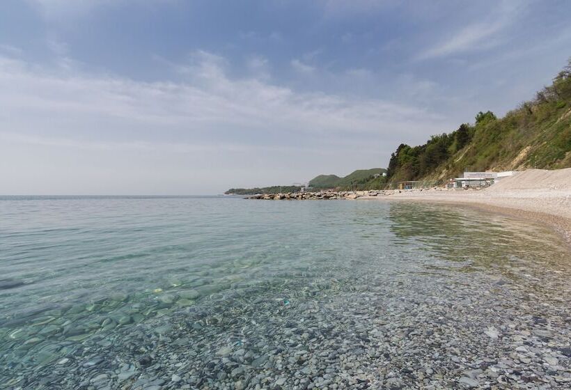 Lavicon Hotel Collection