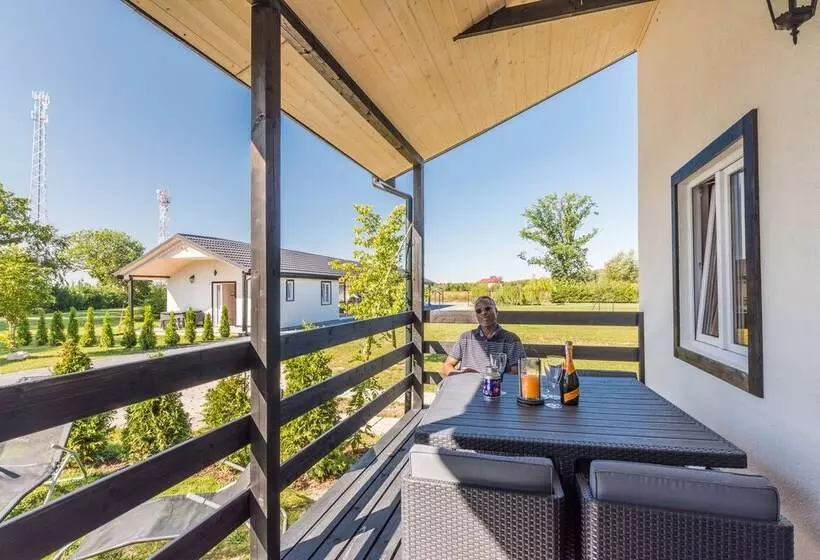 Majatalo Domki Letniskowe Uzenabow