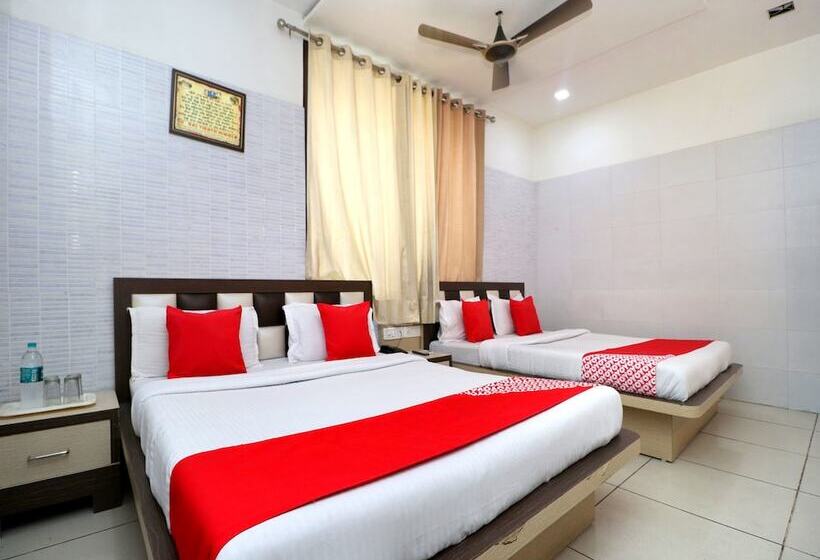Raj Tirath Niwas By Oyo Rooms