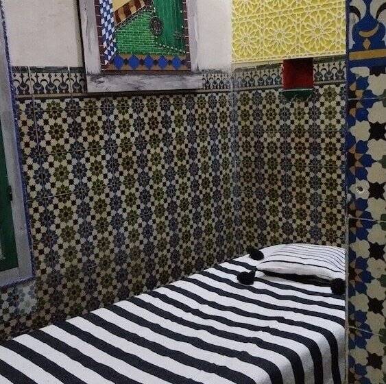 ریاض Dar Sarsar Artistic Music