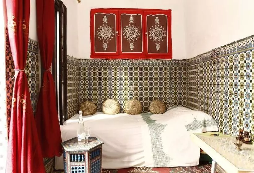 ریاض Dar Sarsar Artistic Music