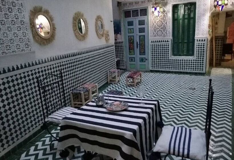 ریاض Dar Sarsar Artistic Music